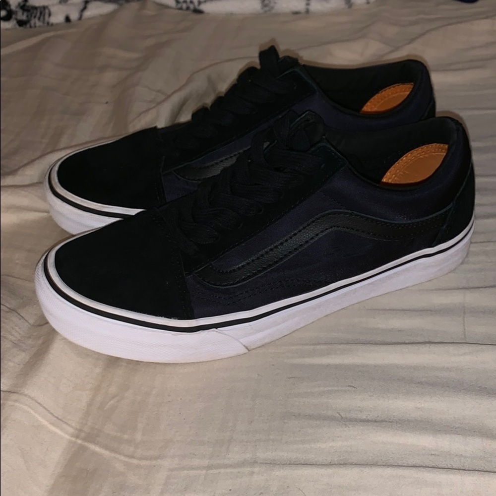 Vans Black Low-Top Skate Shoes with White Soles